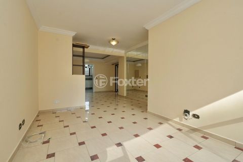 Image 4 - 924212