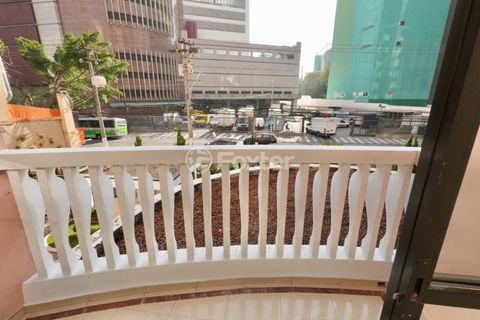 Image 5 - 924212