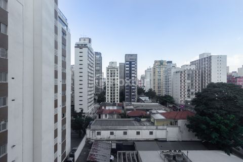 Image 12 - 924216
