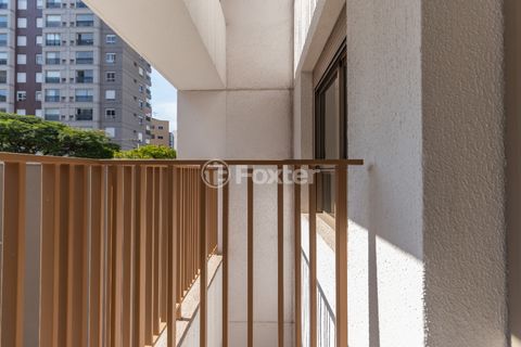 Image 11 - 924263