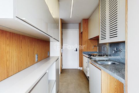 Image 7 - 924295
