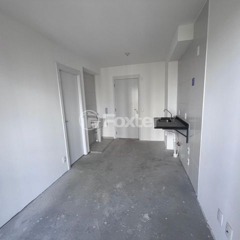 Image 3 - 924327