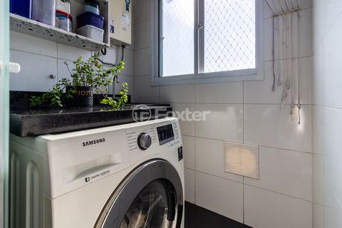Image 7 - 924345