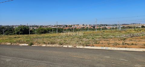 Image 1 - 924371