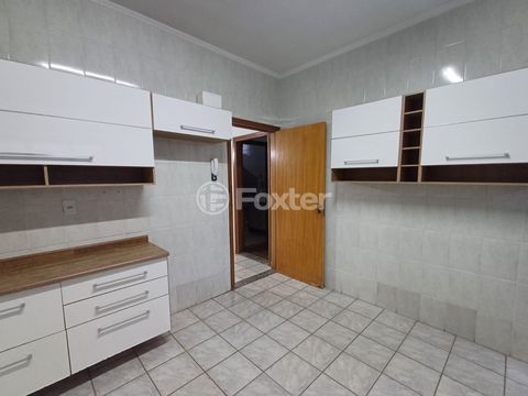 Image 8 - 924400