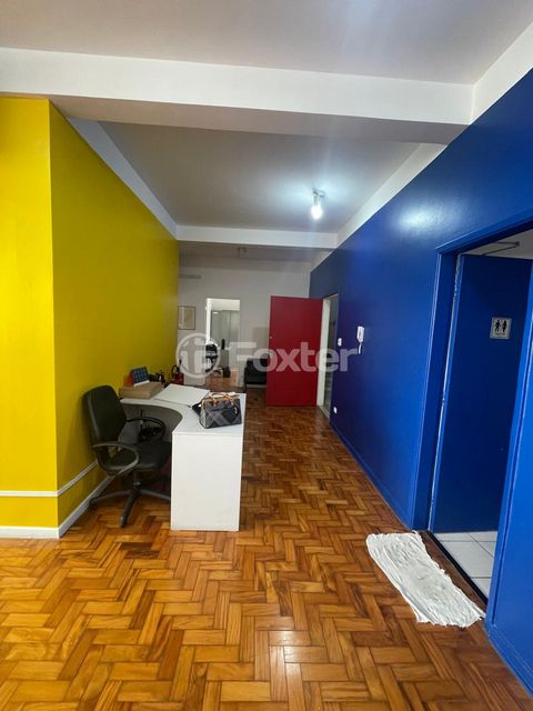Image 8 - 924414