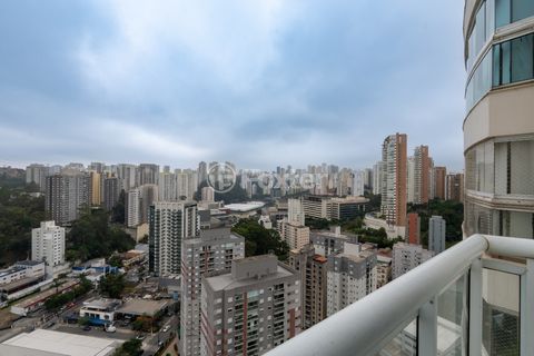 Image 13 - 924423