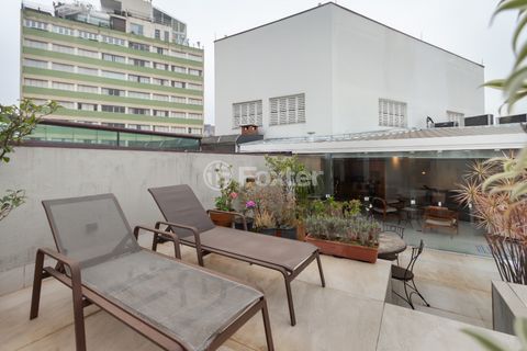 Image 8 - 924439