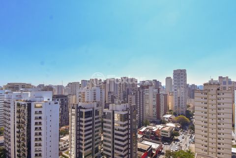 Image 10 - 924447