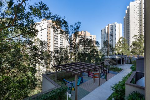 Image 8 - 924475