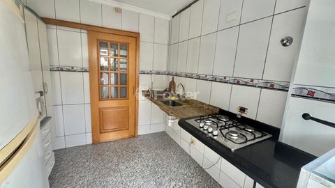 Image 11 - 924492