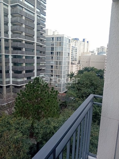 Image 1 - 924509