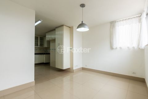 Image 7 - 924516