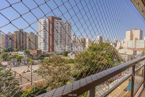Image 8 - 924533