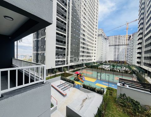 Image 7 - 924540