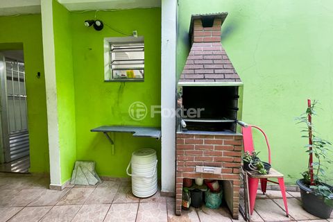 Image 9 - 924555