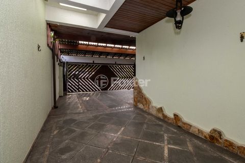 Image 3 - 924560