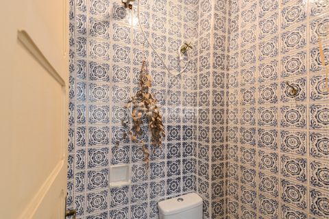 Image 18 - 924621