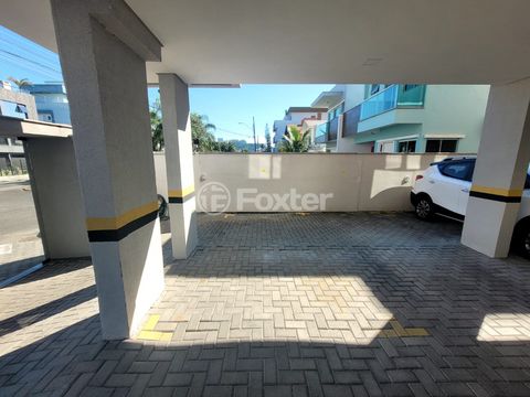 Image 10 - 924623