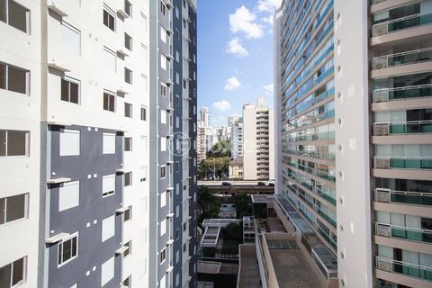 Image 6 - 924624