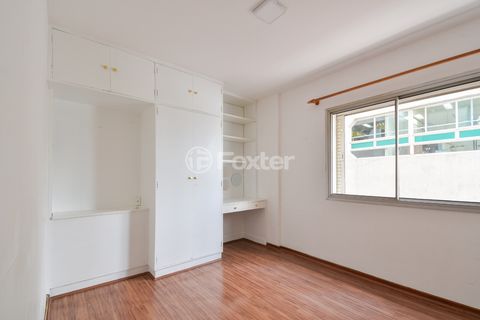 Image 7 - 924661