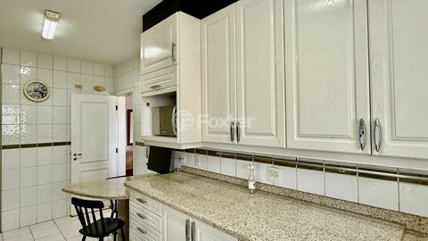 Image 4 - 924665