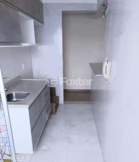 Image 3 - 924689