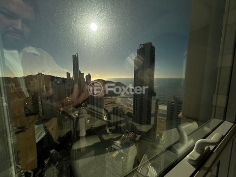 Image 8 - 924700
