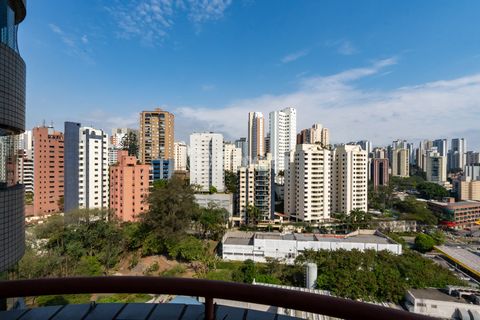 Image 10 - 924709