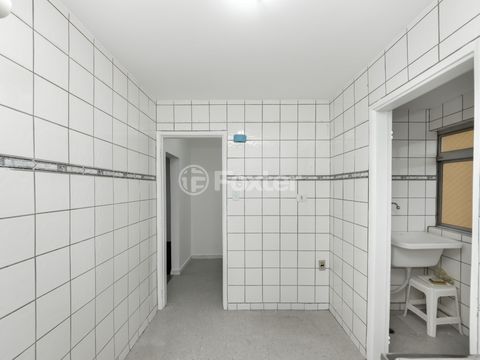Image 3 - 924727