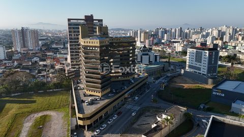 Image 13 - 924734
