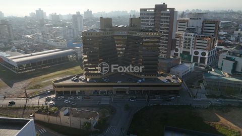Image 9 - 924734