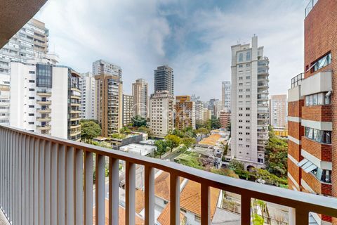 Image 9 - 924740