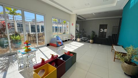 Image 17 - 924742
