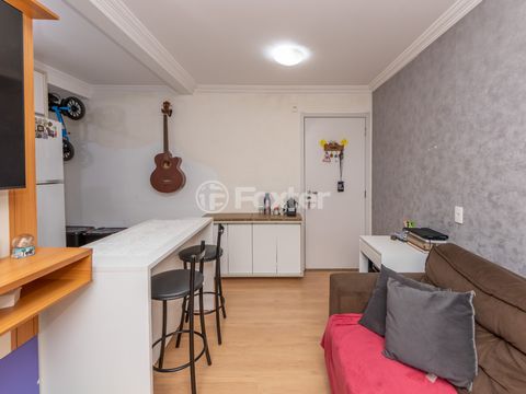 Image 4 - 924745