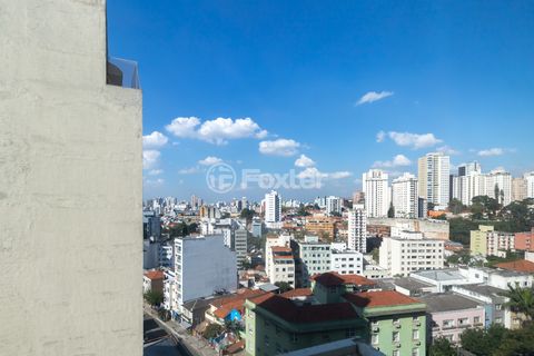 Image 14 - 924757