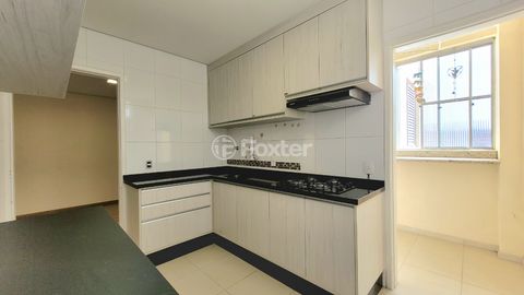 Image 6 - 924773
