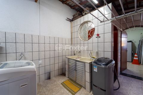 Image 6 - 924776