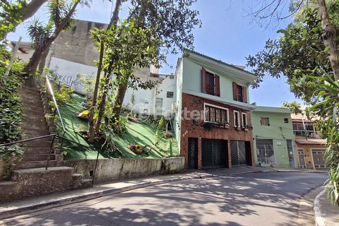 Image 1 - 924781