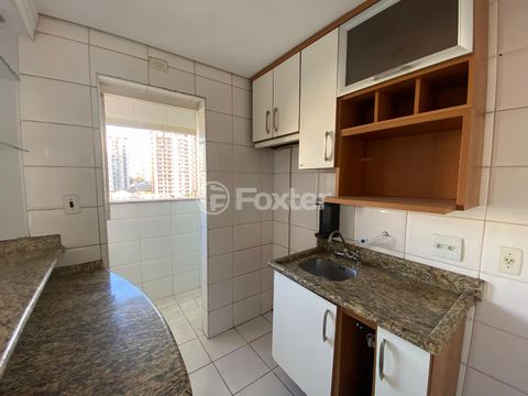 Image 3 - 924820