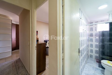 Image 7 - 924821