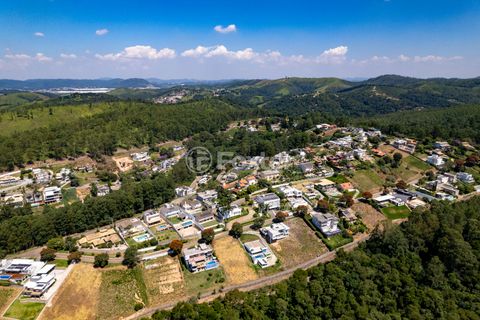 Image 10 - 924830
