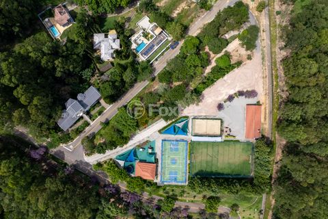 Image 2 - 924830