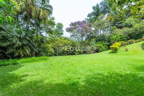 Image 11 - 924866