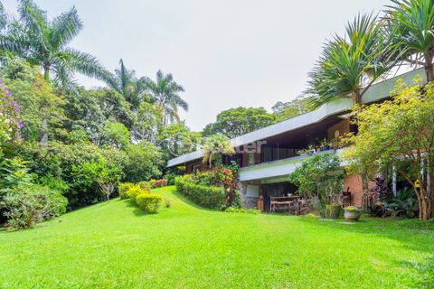 Image 1 - 924866