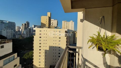 Image 8 - 924889