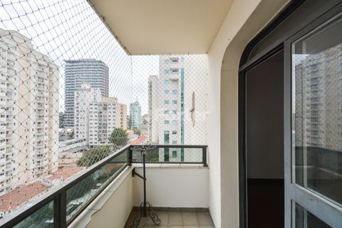 Image 7 - 924890