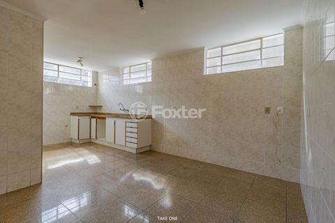 Image 7 - 924917