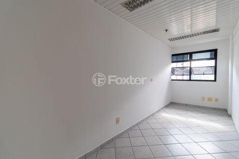 Image 4 - 924956