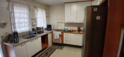 Image 2 - 924981